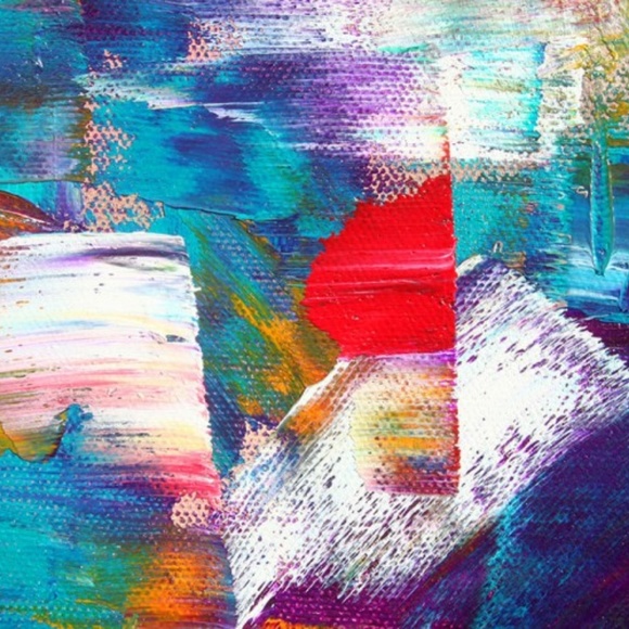 Meet your Posher, Danielle - Picture 2 of 2